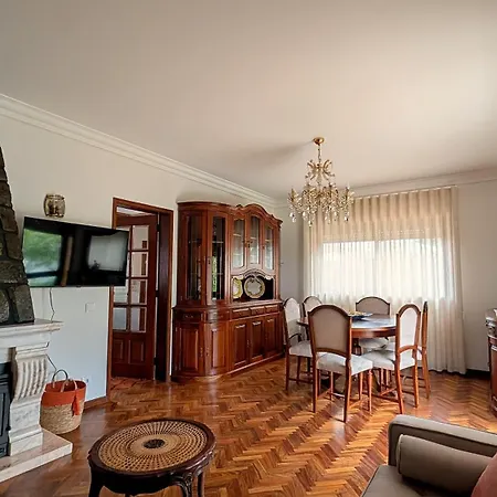 Casa Bartolomeu - Elegant Near Casa de Férias