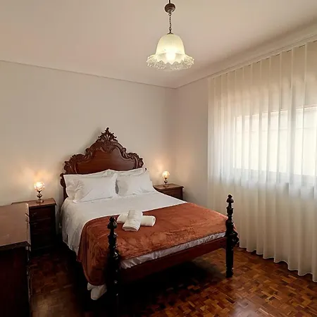Casa Bartolomeu - Elegant Near
