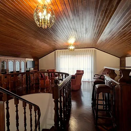 Casa Bartolomeu By Tertulias & Arribas