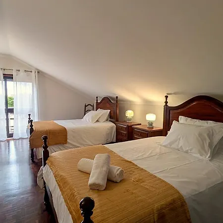 Casa Bartolomeu - Elegant Near Casa de Férias