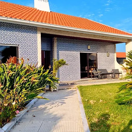 Casa Bartolomeu - Elegant Near Casa de Férias